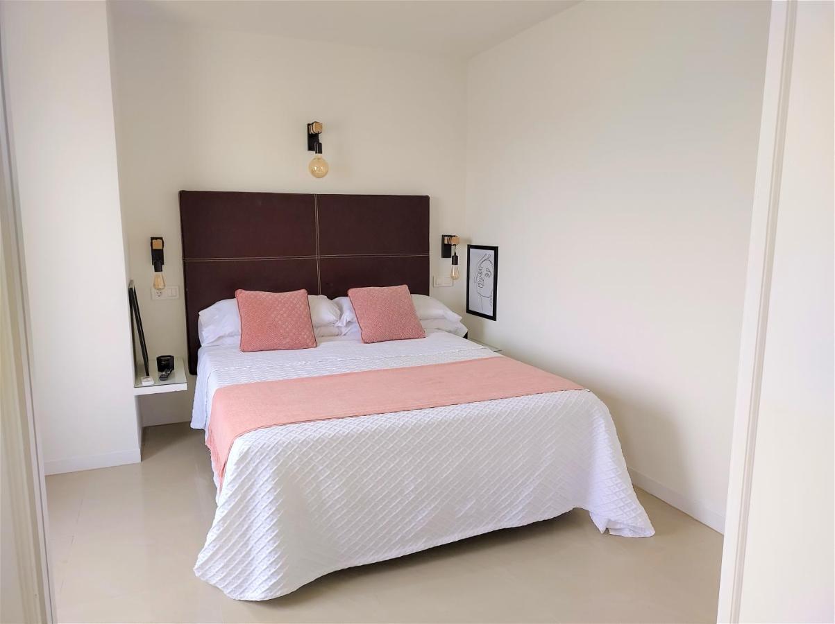 Superb Sea View Apartment Alicante Luaran gambar
