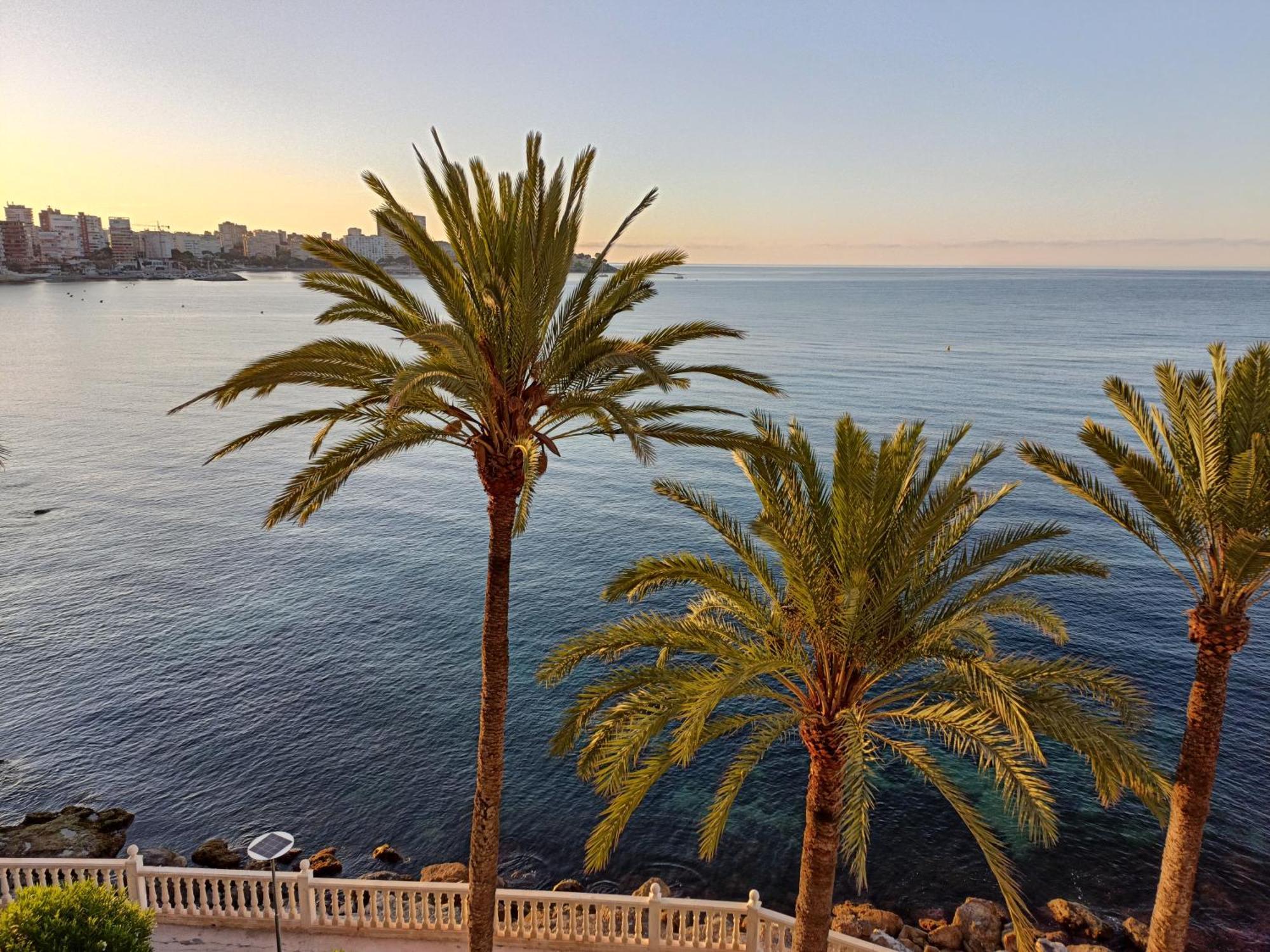 Superb Sea View Apartment Alicante Luaran gambar